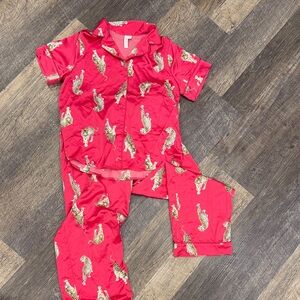 Hot pink Tiger Print Pajamas!